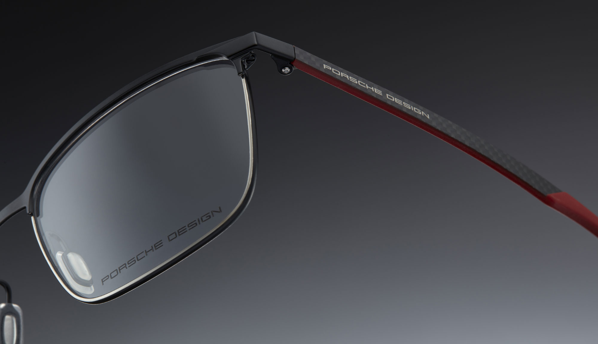 Rodenstock_Brille_Rot_02 Detailaufnahme einer Brille von Porsche Design, Rodenstock