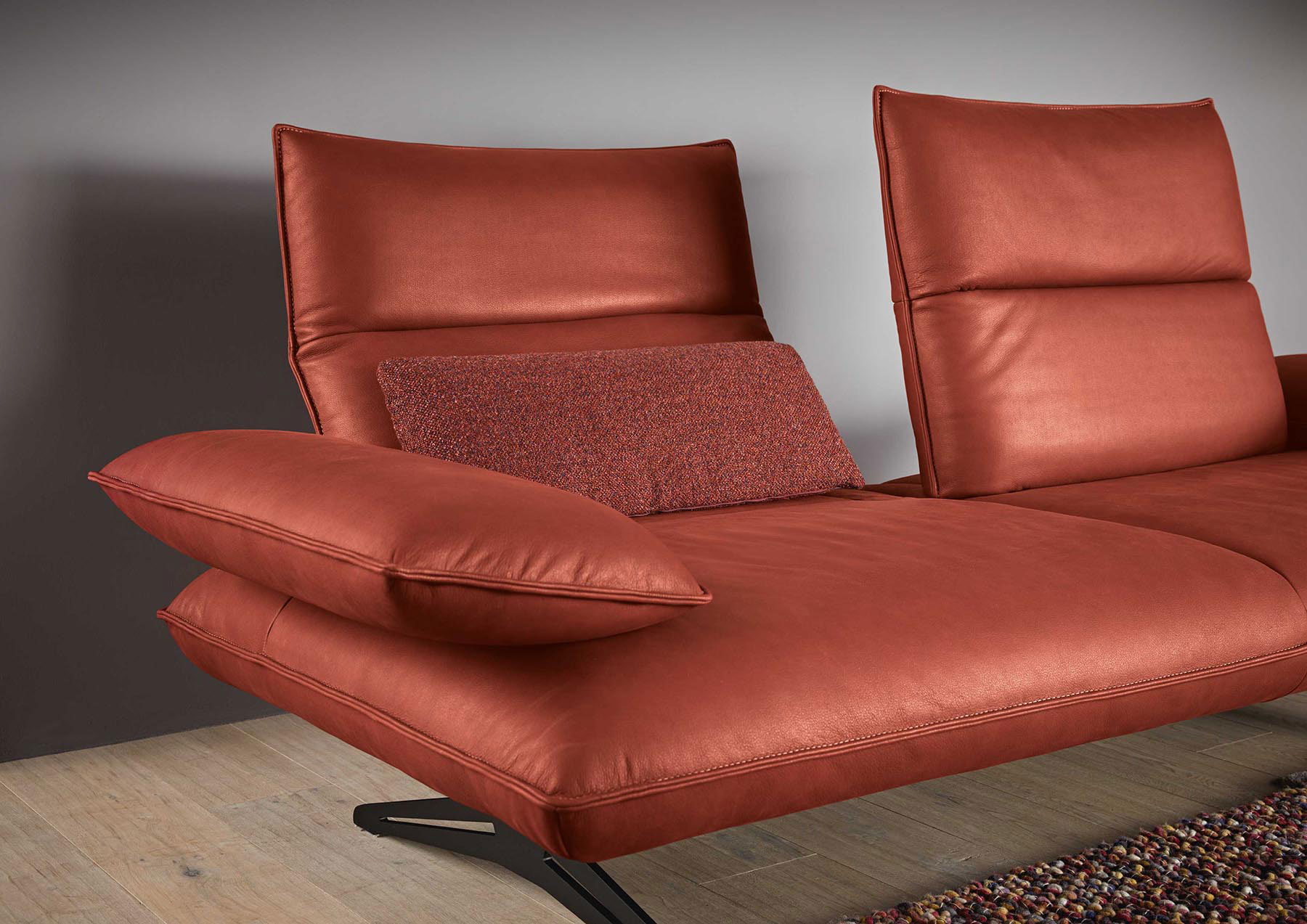 caio_a_india_chilli_221004 Koinor Foto Couch India Chilli Retusche